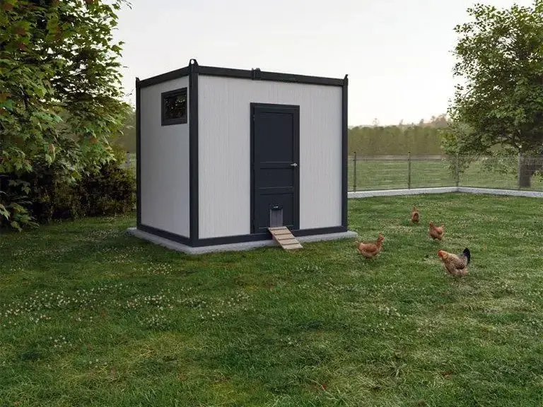 Container per avicoli con recinto esterno