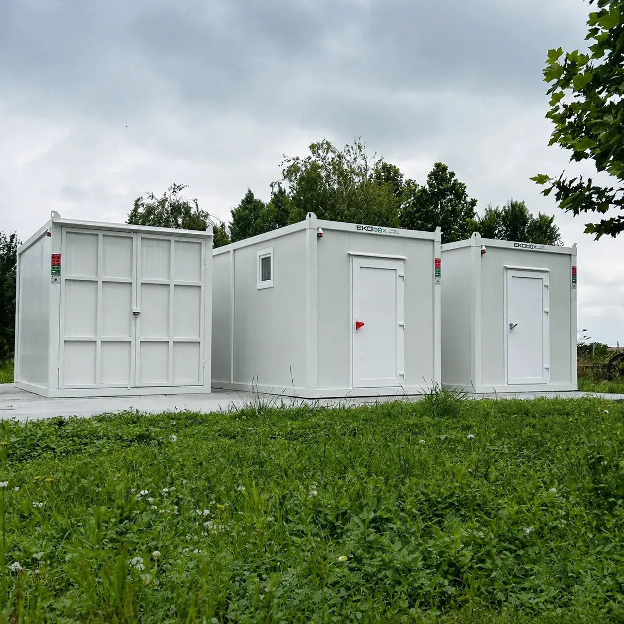 Container garage con portone