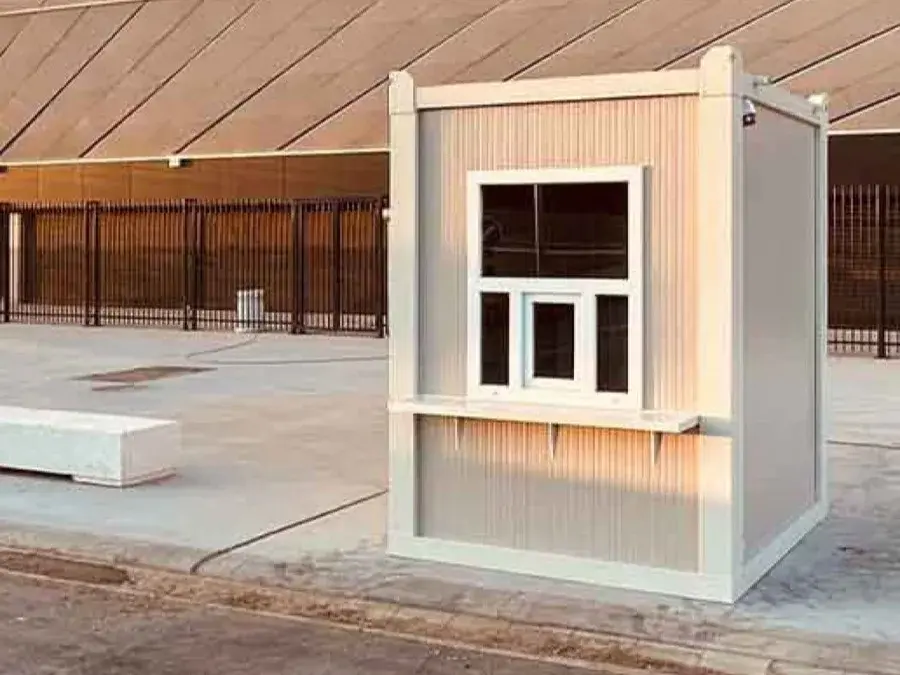 Modulo cassa in un parcheggio